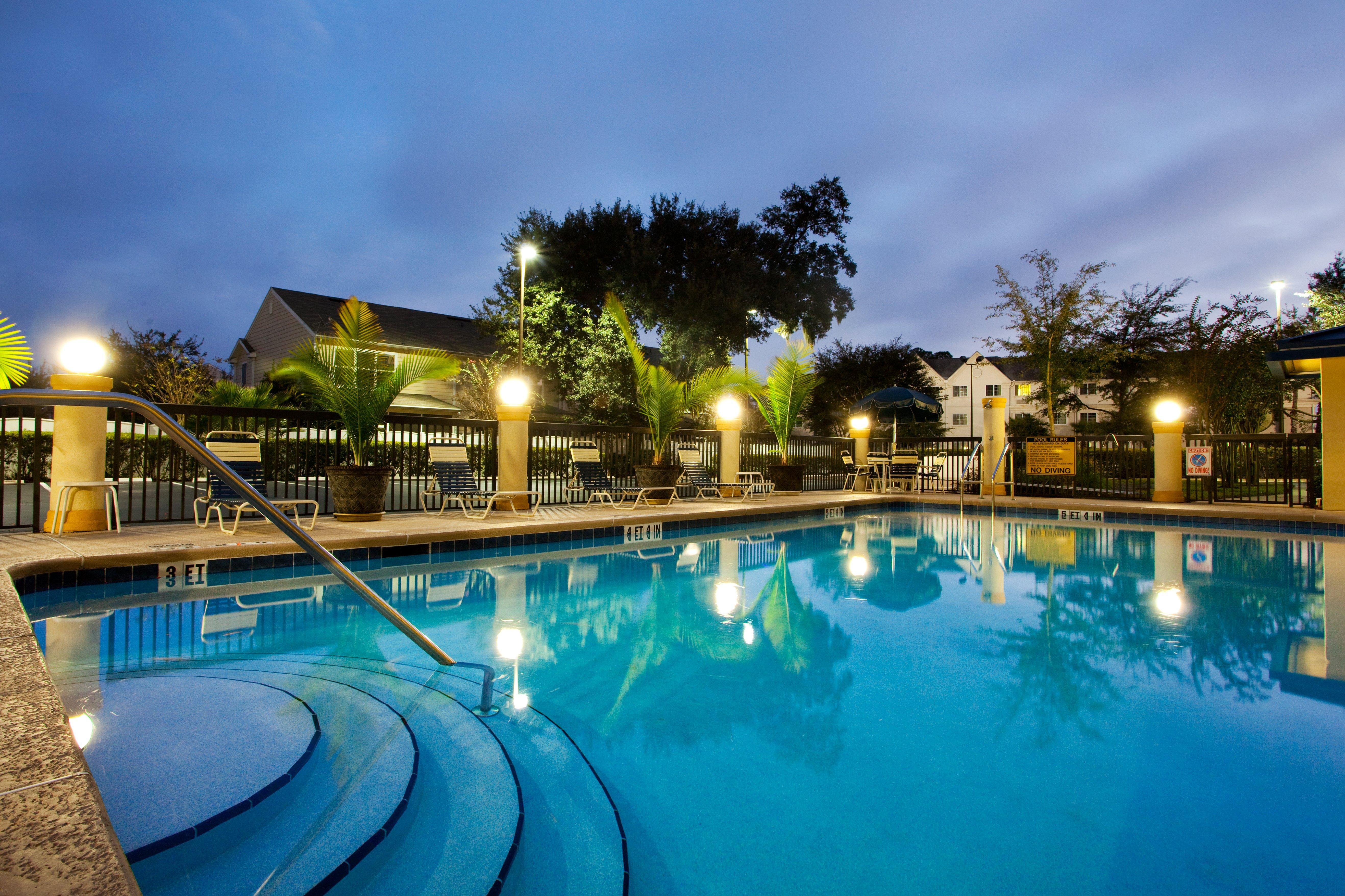 Holiday Inn Express Hotel & Suites Jacksonville-South By Ihg Bagian luar foto