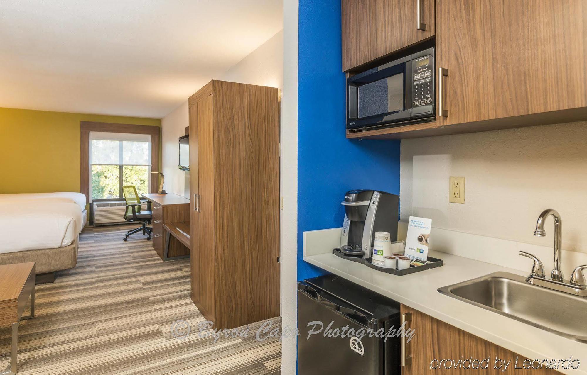 Holiday Inn Express Hotel & Suites Jacksonville-South By Ihg Bagian luar foto